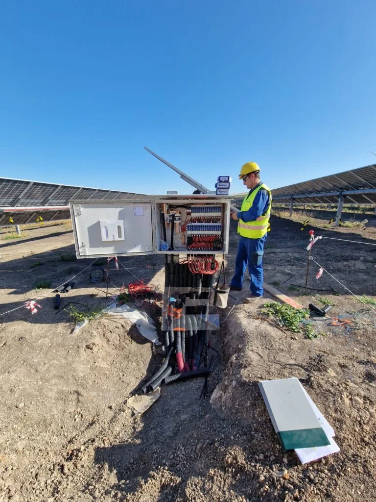 PLANTA FOTOVOLTAICA SOLAR ARCO 5: fotografía 3